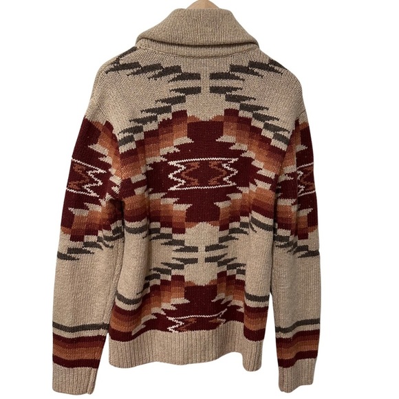 Faherty Shawl Collar Wool-Blend Jacquard
Cardigan Aztec MED Grandpa Sweater NWT - Picture 12 of 13